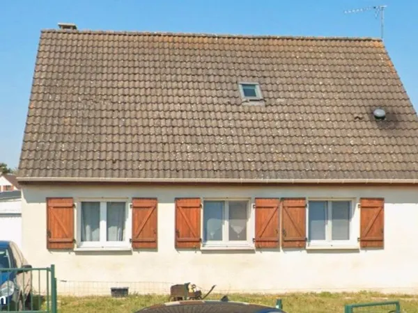 Maison récente avec jardin, 4 chambres, Rethel