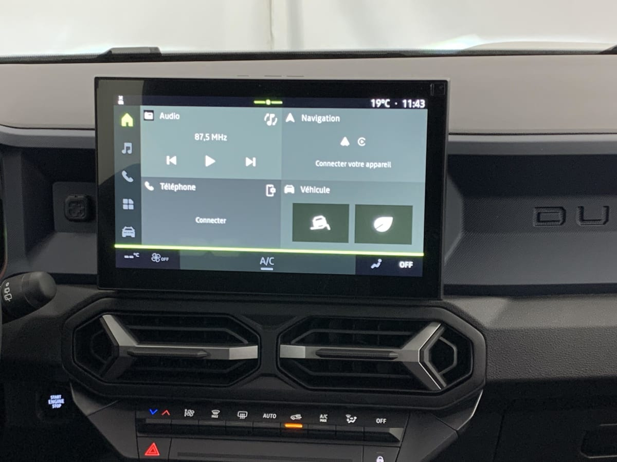 Dacia Duster — photo 15