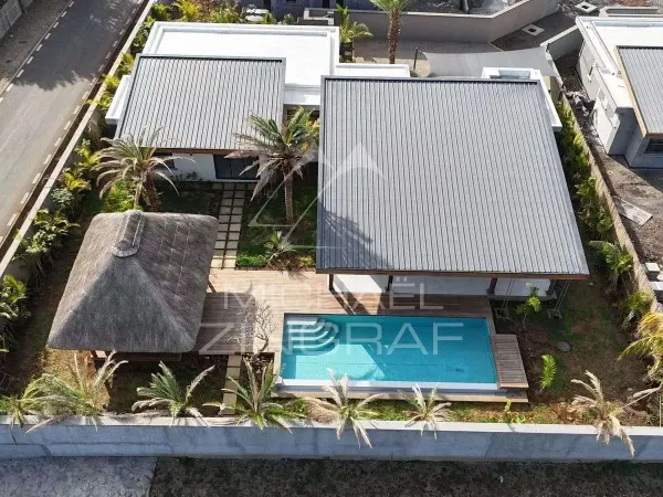 Maison 5 pièces 250 m²