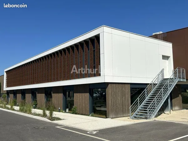 Bureaux 430 m²
