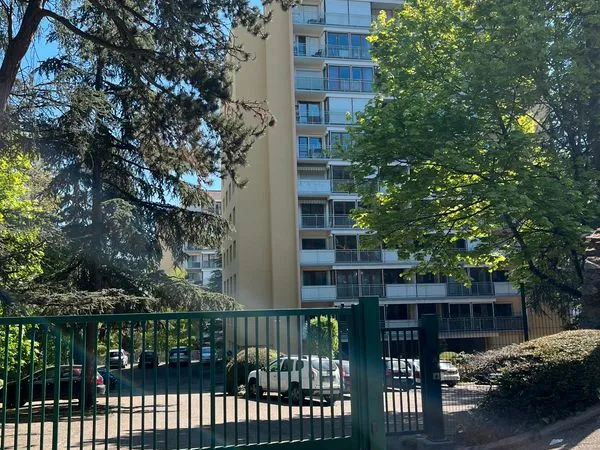 Appartement 5 pièces 108 m²