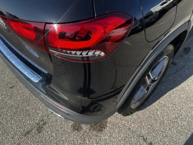 Mercedes Gla 250 e amg line — photo 10