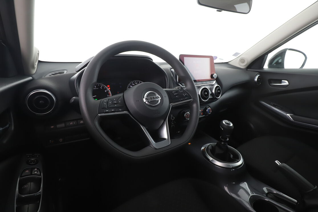 Nissan Juke 1.0 DIG-T Acenta BVM6 — photo 10