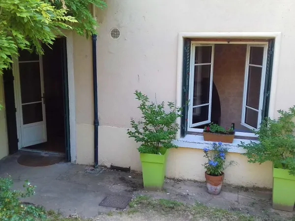 Loue meublé 2 chbres 48m², 12 min. Perrache, calme verdure, Ste Foy (69)