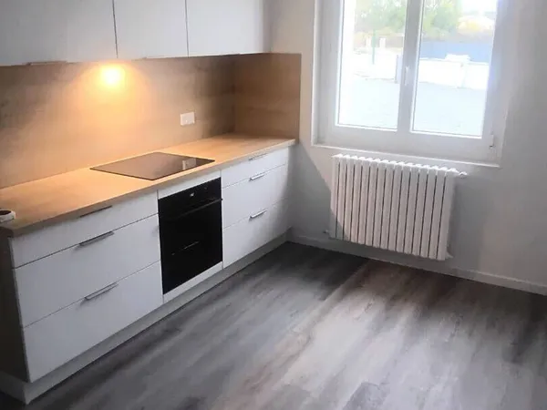 Maison de plain-pied 7 pièces 97 m²