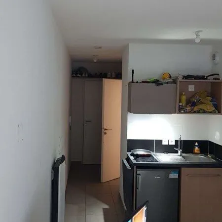 Appartement Location Saint-Priest 1p 28m² 550€
