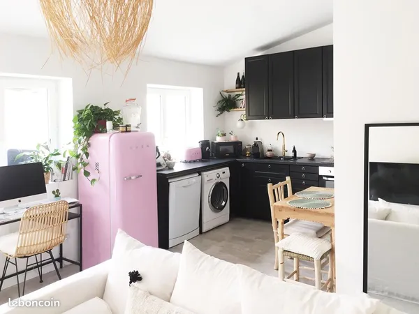 Maisonette au calme avec terrasse et piscinette