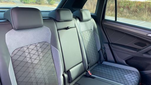 Volkswagen Tiguan 2.0 TDI 150 DSG7 - R-Line Exclusive – 2024 – 33340 km – Diesel – Boîte Automatique — photo 40