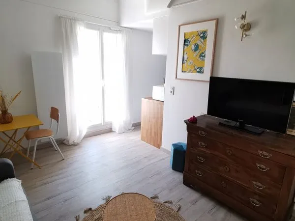 Studio meublé