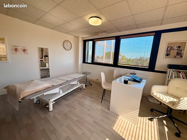 Sous-location cabinet médical / paramédical / bien-être — Hyères (83)