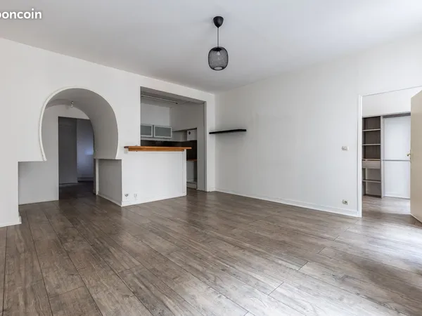 Appartement 2 pièces 56 m²
