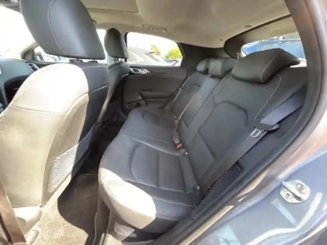 Kia Xceed 1.6 gdi 105ch + plug-in 60.5ch premium dct6 — photo 11