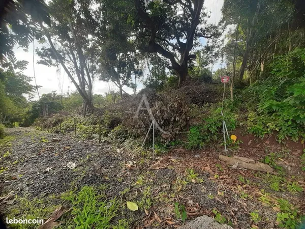 Terrain 1082 m² DUCOS