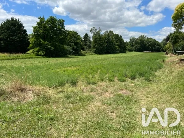 Terrain 3121 m²