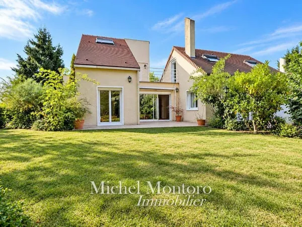 Maison 7 pièces 165 m²