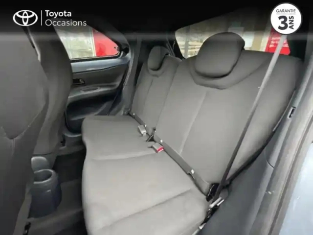 Toyota Aygo X 1.0 vvt-i 72ch design s-cvt my24 — photo 12