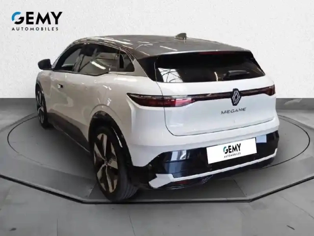 Renault Megane e-tech ev60 220 ch super charge — photo 7