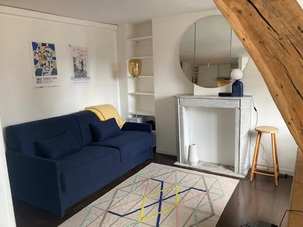 Studio de 1 à 6 mois à partir du 1/12/26 ( Bail mobilité ) - Canal St Martin Paris 10