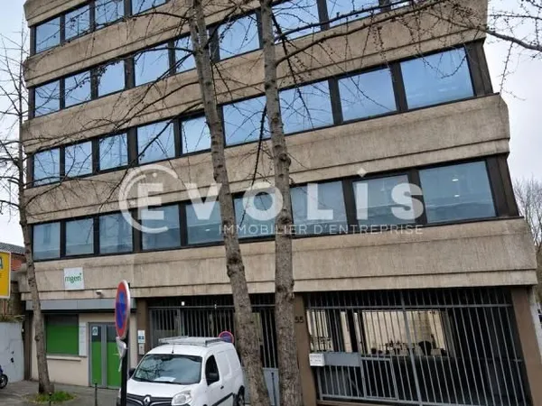 Bureaux 363 m²