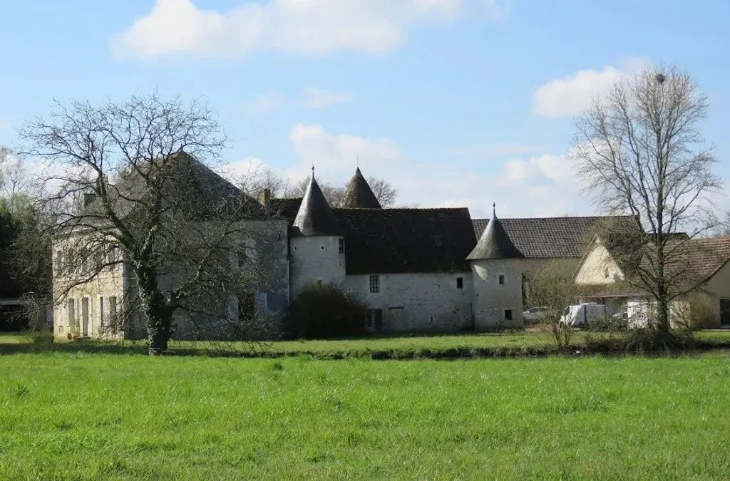Photo 10