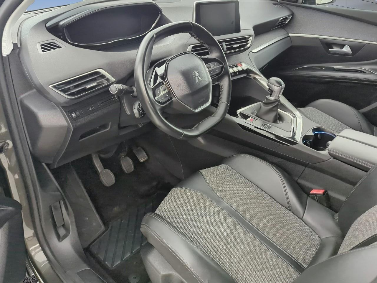 Peugeot 3008 puretech 130ch s&s bvm6 allure — photo 14