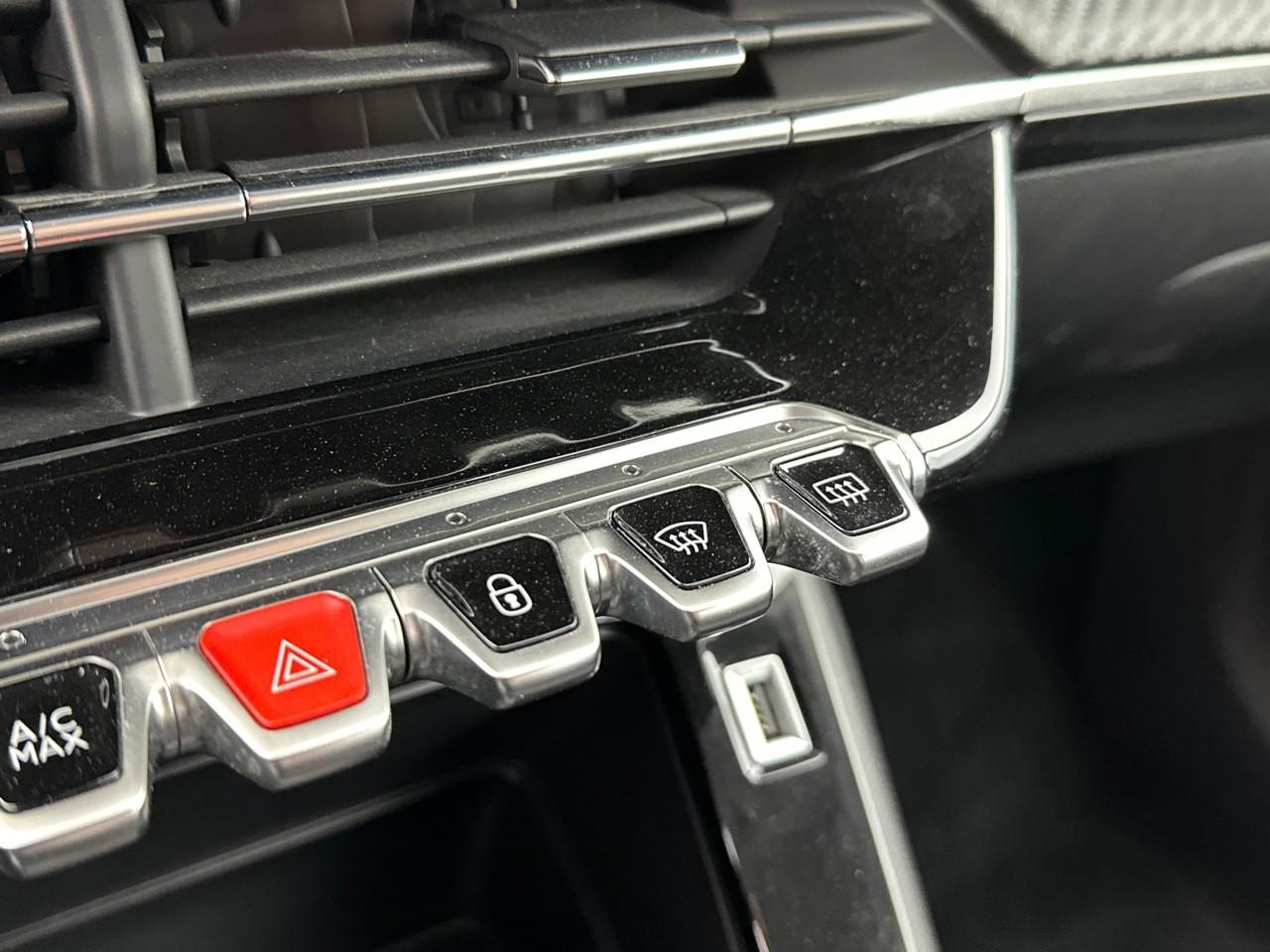 Peugeot 2008 puretech 100 s&s bvm6 active — photo 29
