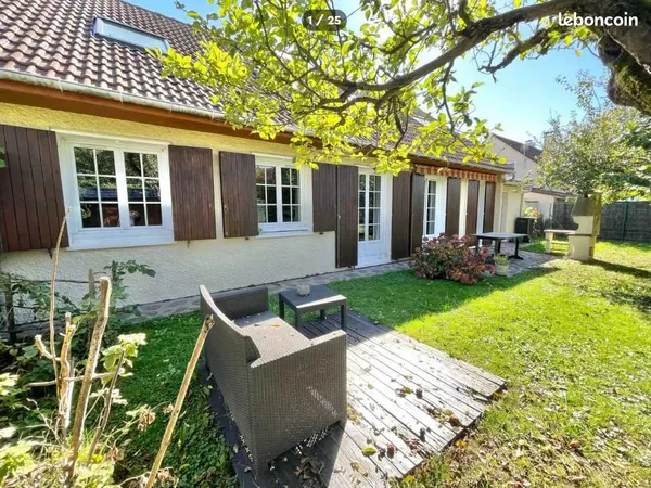 Maison à vendre au Plessis Pâté quartier très calme et recherché
