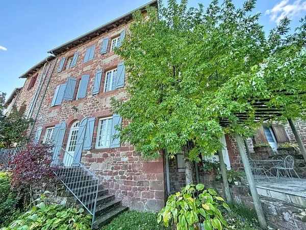 Maison de charme dans Meyssac