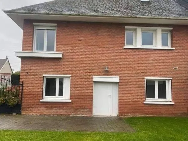 Maison semi mitoyenne
