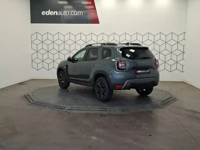 Dacia Duster tce 150 4x2 edc — photo 2