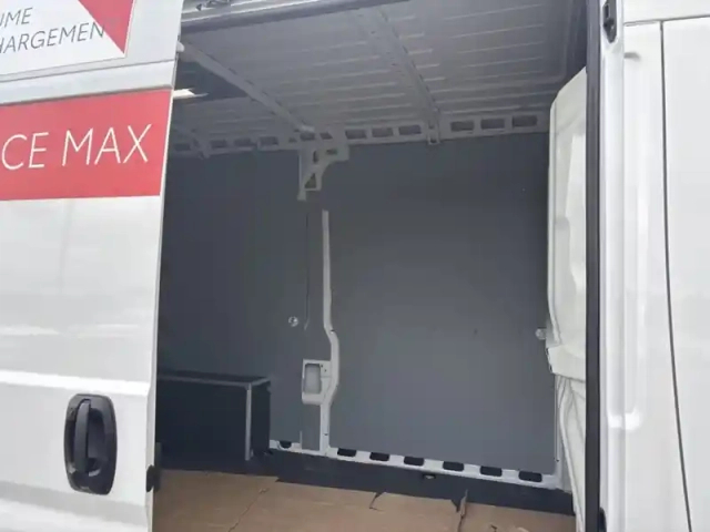 Toyota Proace max l2h2 3.3 2.2 140 bvm start pack confort ma — photo 11