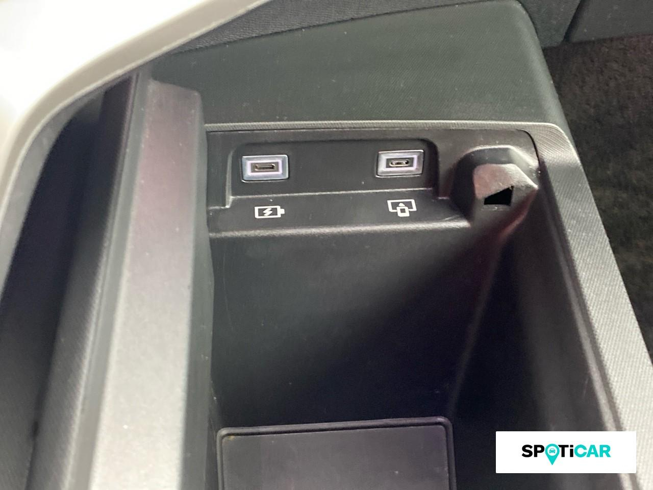 Peugeot 5008 hybrid 145ch gt e-dcs6 — photo 16