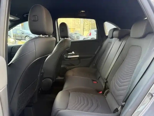 Mercedes Classe B 180 d progressive line — photo 14