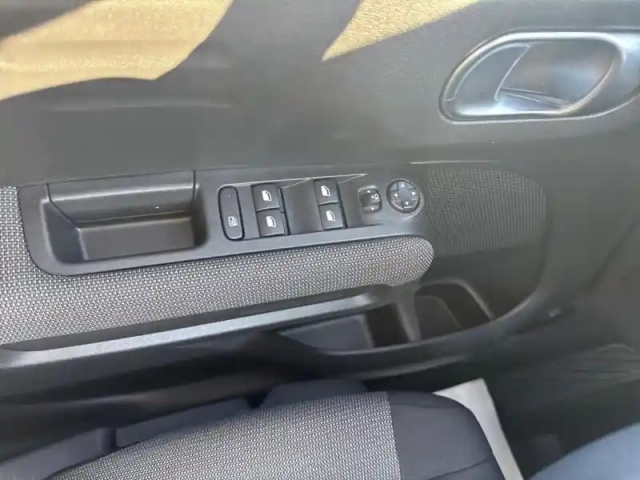 Citroën C3 Aircross puretech 110 s&amp;s bvm6 shine — photo 20