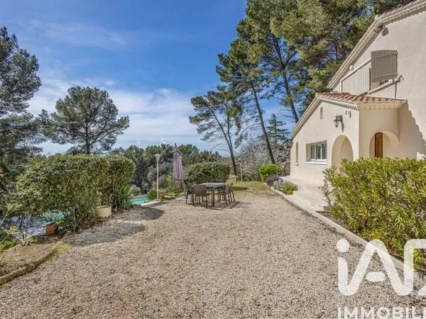 Maison 6 pièces 170 m²