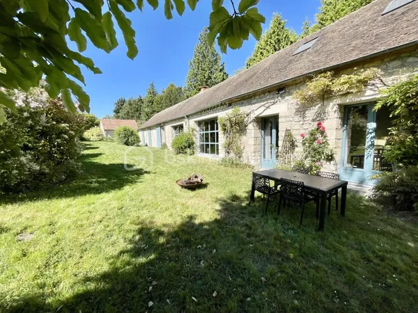 Maison 11 pièces 297 m²