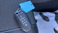 Peugeot 308 PHEV 180ch Allure e-EAT8 — photo 16