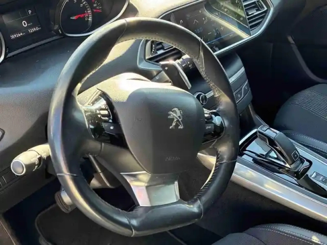 Peugeot 308 1.2 puretech 130ch s&amp;s allure eat8 — photo 11