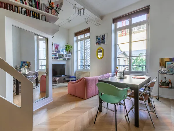 Loft lumineux au calme sur cour