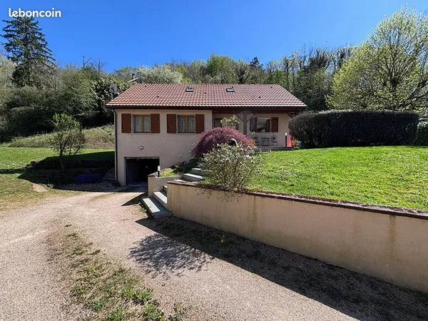 Propriété 6 pièces 125 m²