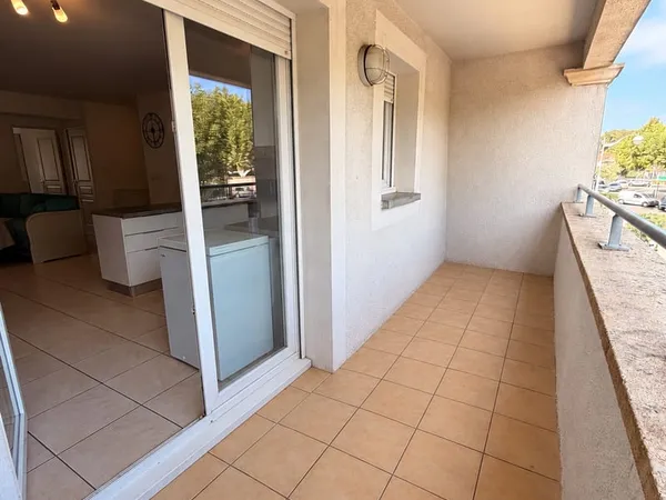 EXCLUSIVITÉ AIMARGUES P3 DE 62,1 M2 AVEC TERRASSE ET GAR