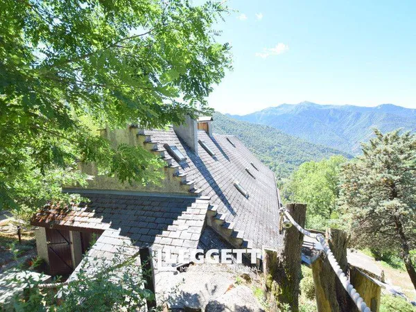 Maison 9 pièces 207 m²