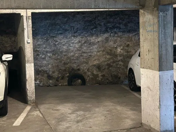 Stationnement Location Biarritz   160€