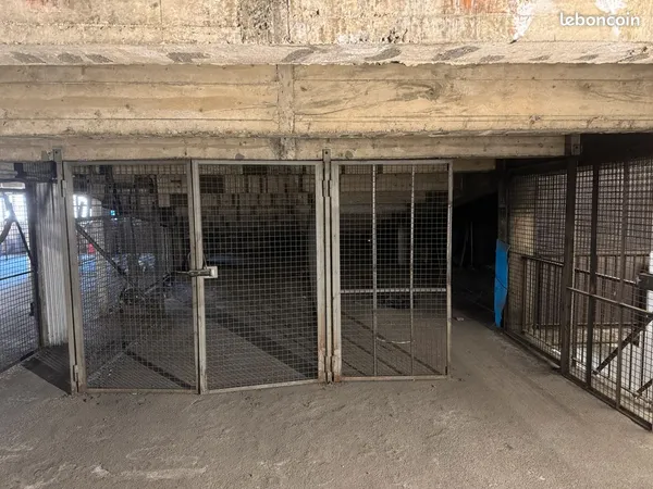 Garage esplanade Tellen