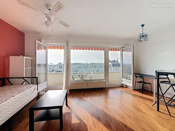 Studio 1 pièce 27 m²