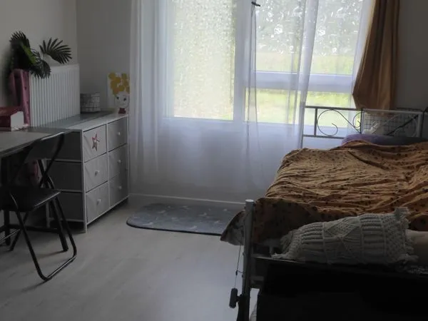 Chambre en maison familiale