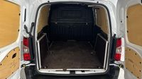 Peugeot Partner Standard 650kg BlueHDi 100ch S&S BVM5 Premium — photo 9