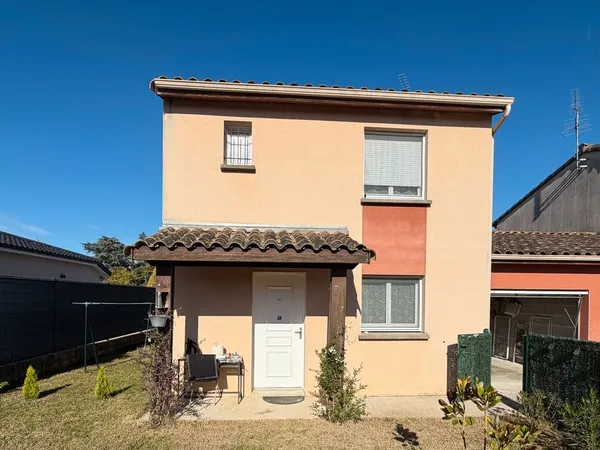 Maison T4 avec garage dans résidence sécurisée avec piscine