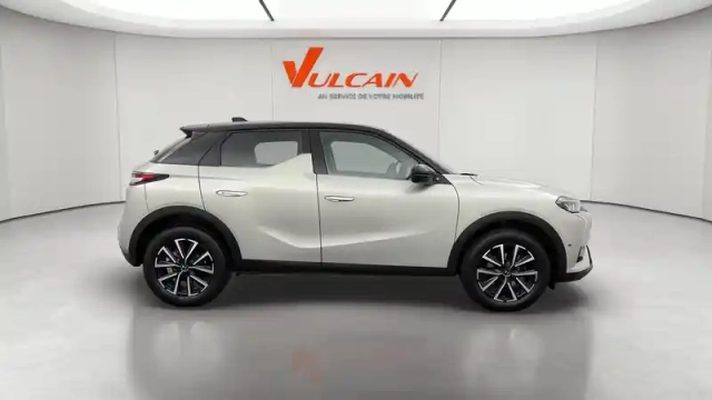 Ds Ds 3 bluehdi 130 eat8 — photo 4