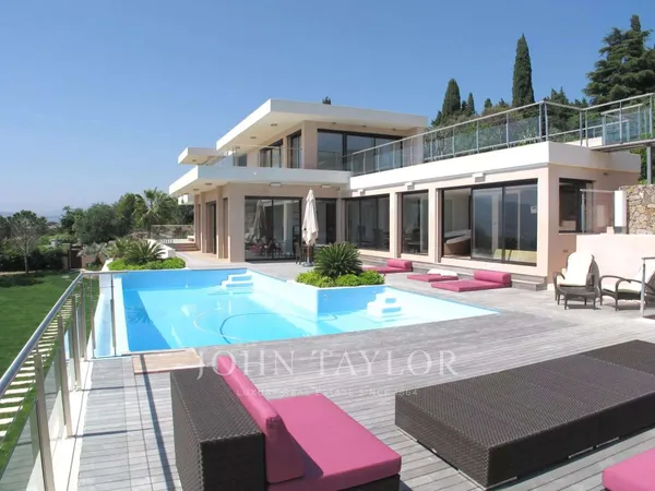 Propriété 350 m²